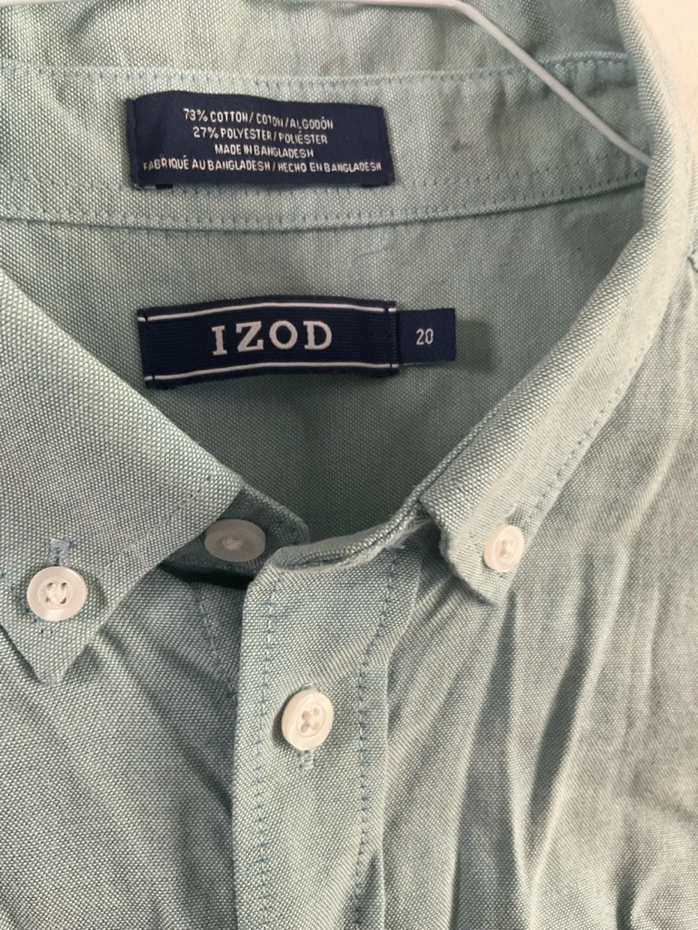 Izod Men's Mint Green Button-Down Shirt - Picture 2 of 2